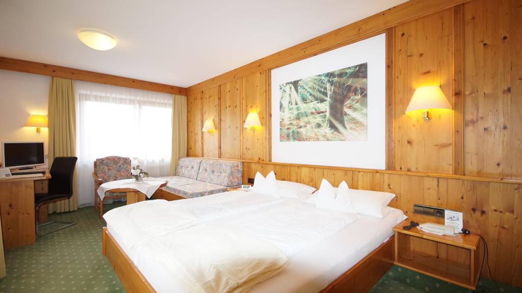 Hotel Schwarzenbergs Traube Glottertal Zewnętrze zdjęcie