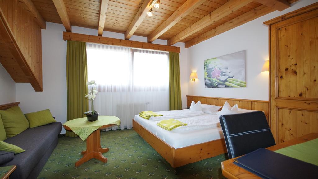 Hotel Schwarzenbergs Traube Glottertal Zewnętrze zdjęcie