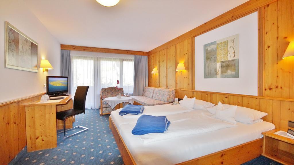 Hotel Schwarzenbergs Traube Glottertal Zewnętrze zdjęcie