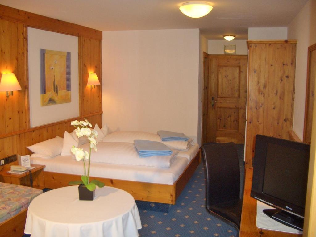 Hotel Schwarzenbergs Traube Glottertal Zewnętrze zdjęcie